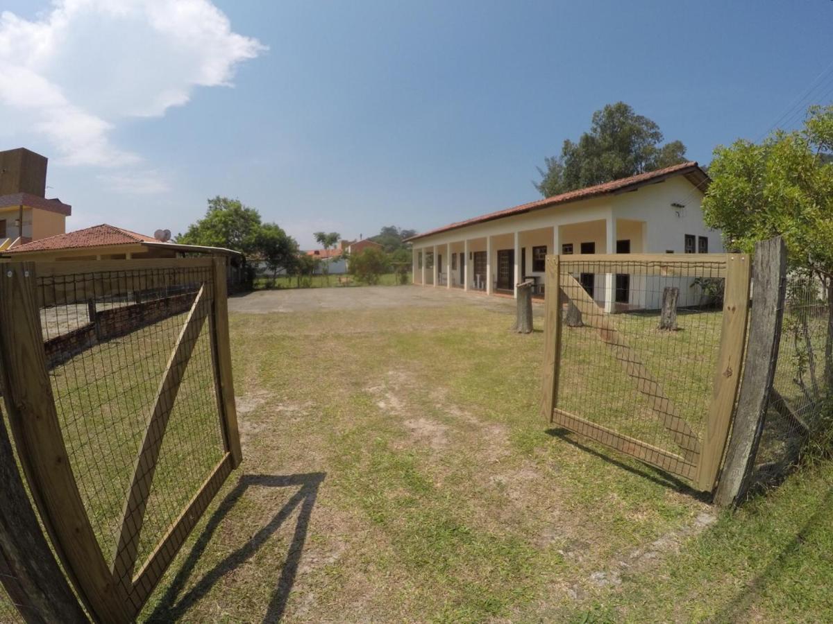 Suites Praia Da Ferrugem Garopaba Luaran gambar